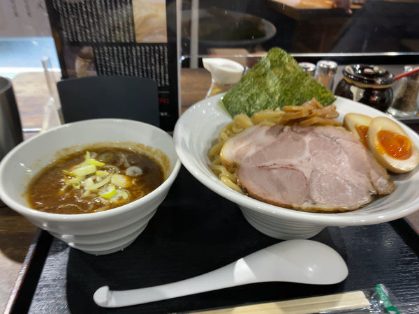 「味玉つけ麺 880円」@古武士 新宿6丁目店の写真