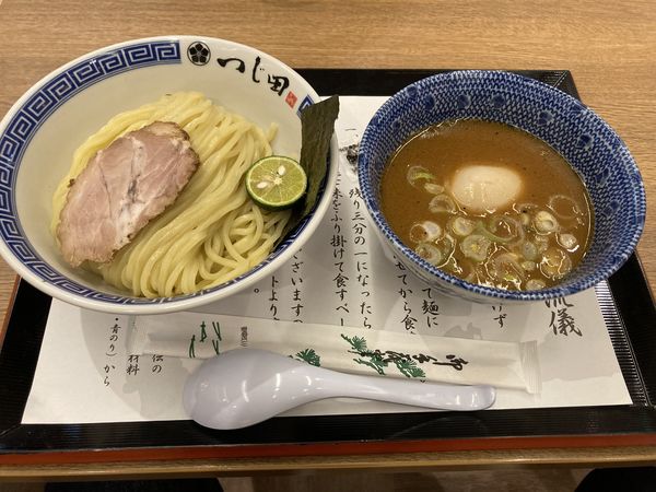 「濃厚つけ麺」@つじ田 ららぽーと湘南平塚店の写真