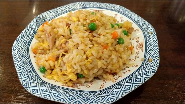 「半チャーハン（２７５円）」@創造中華華星 鴨居店の写真