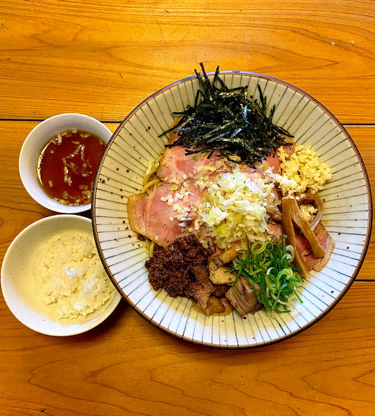 「肉まぜそば」@らーめん 喜元門 八千代店の写真