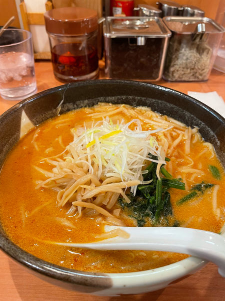 「旨辛味噌」@俺流塩らーめん 神宮前店の写真