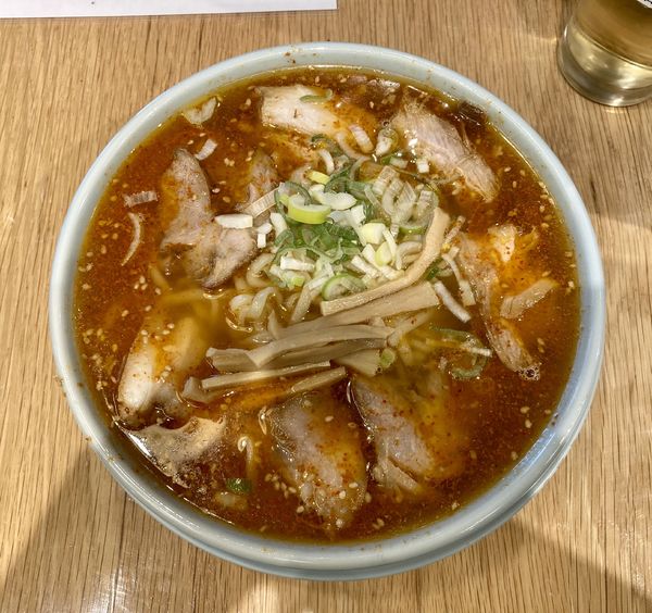 「辛味中華(辛さ3) 大盛り 1000円+ライス　150円」@かっちんラーメンの写真