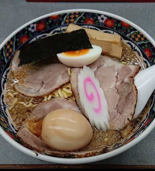 「正油拉麺+味玉TP」@玉川大盛軒の写真