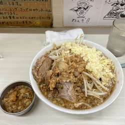 ラーメン小