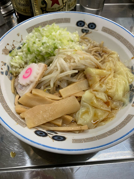 「油そば ワンタン」@中華そば みたかの写真