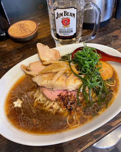 「銀だら中華そば（＋全部のせ）1500円」@麺場voyageの写真