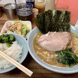 チャーシューメン(中)＋キャベチャー＋のり増し