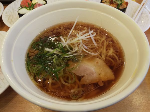 「横濱醤油ラーメン」@かっぱ寿司 豊科店の写真