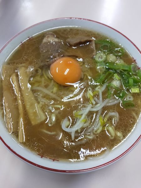 「中華そば＋生玉子」@中華そば いのたに 本店の写真