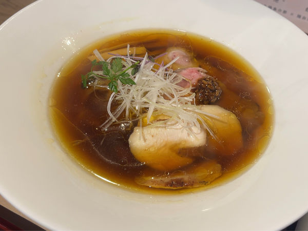 「芳醇醤油らー麺（1000円）」@らー麺 れとろやの写真