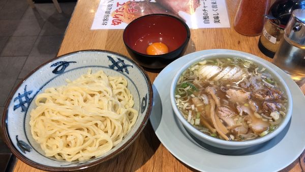 「もり中華¥950、生たまご¥50」@かっちんラーメンの写真