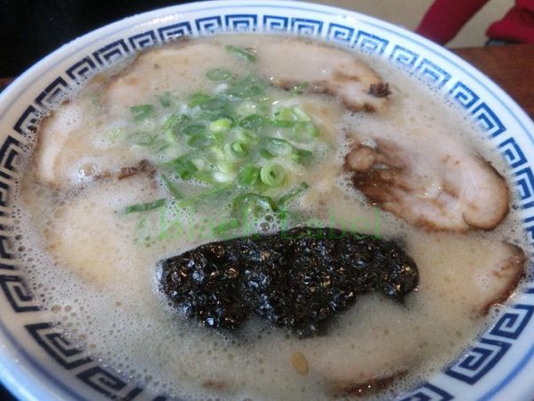 「屋台仕込みラーメン+チャーシュー」@清陽軒 小郡店の写真