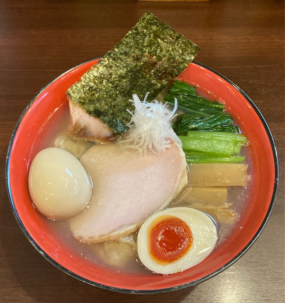 「塩らーめん＋ワンタン」@とものもとの写真