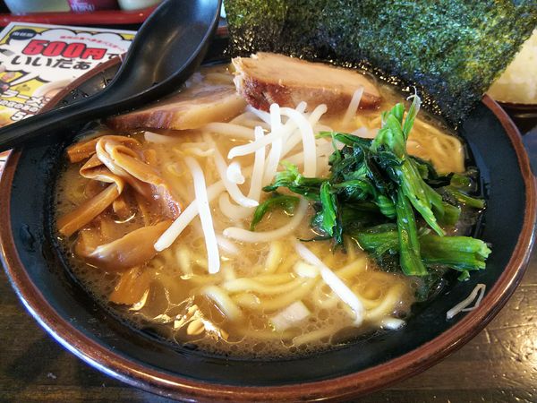 「Ｂセット（ラーメン・餃子２個・ライス）　※豚骨塩ラーメン　㋗」@ラーメン将太の写真