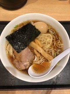 「味玉中華そば並　590」@舎鈴 田町駅前店の写真