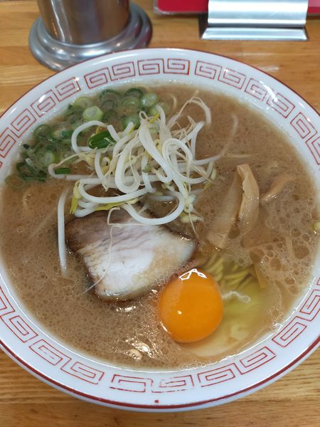 「中華そば+生たまご」@西食の写真