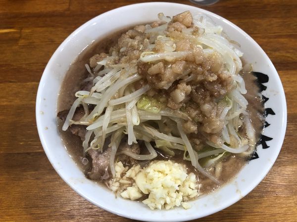 「ラーメン豚(3枚)」@ラーメン山 まさかの写真