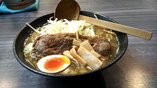 「にんにく煮干しラーメン大盛(1010円)」@麺家 大森の写真