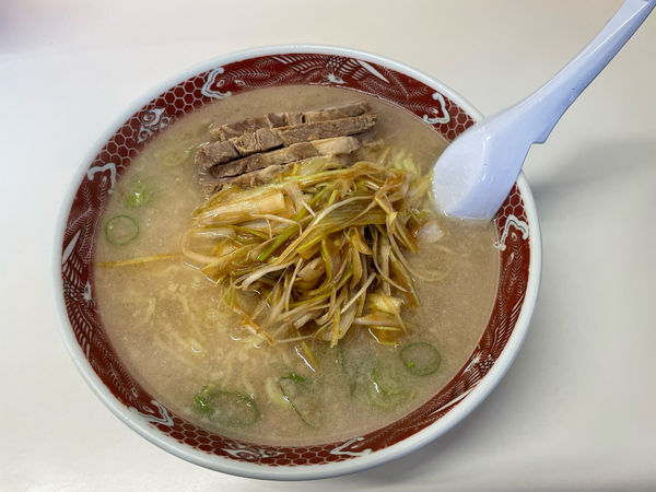 「ネギチャーシュー中」@ラーメンショップ ネモトの写真