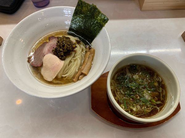 「地鶏つけそば〜鰹昆布水〆〜+鶏油玉ハーフ  ￥900+￥150」@中華蕎麦 一無庵の写真