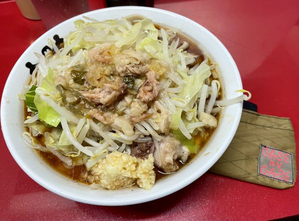 「小ラーメン豚2枚ニンニンアブラ」@ラーメン二郎 越谷店の写真