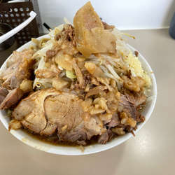 ラーメン〜300グラム　豚2枚