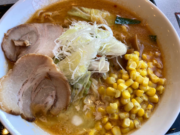 「札幌味噌ラーメン専門店けやきコーンバター入り+当店限定クーポン（」@らあめん花月嵐 ひたちなか高場店の写真