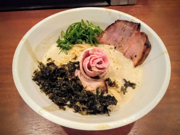 「白醤油あさり豚骨ラーメン」@和歌山家 蒔田店の写真