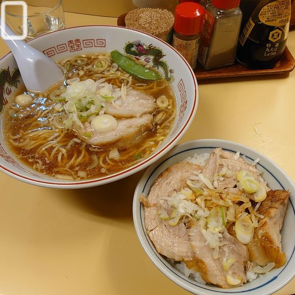 「ラーメンとチャーシューご飯」@幸軒の写真