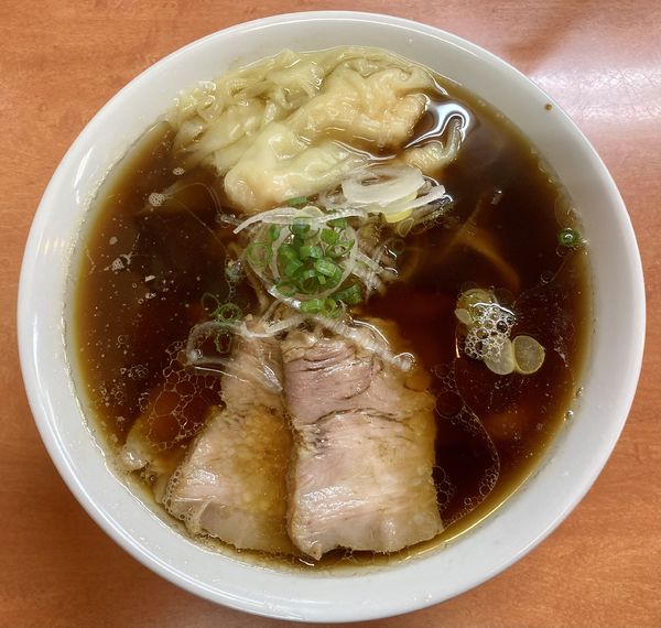 「海老ワンタンメン (新・濃口) 950円」@日陰の写真