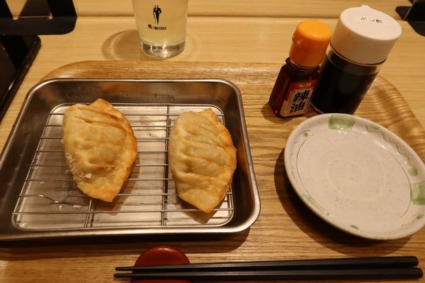 「津ぎょうざ￥６００」@天はな 津駅チャム店の写真