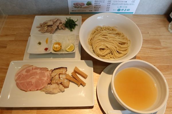 「しおつけ麺（並）￥１２００＋せせり￥３００」@麺処 やま田の写真