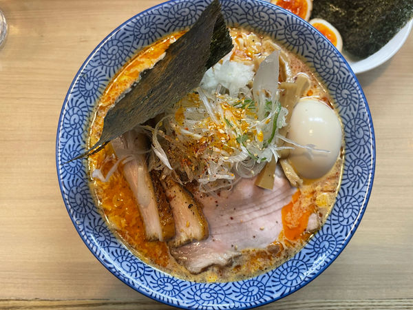 「特製ごまの辛いそば」@中華そば 多賀野の写真