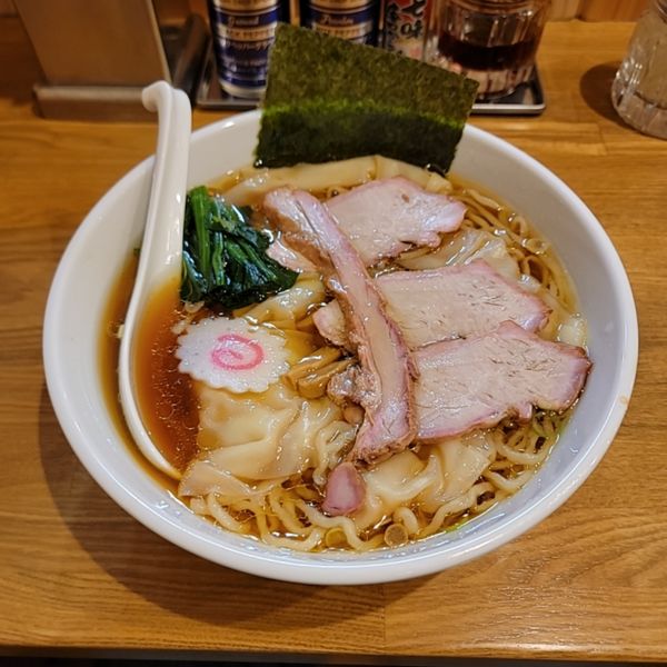 「ワンタン麺」@白河中華そば こすがの写真