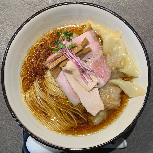 「ワンタン醤油らぁ麺」@Ramen Break Beatsの写真