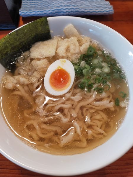 「煮干そば(平打ち麺)」@讃岐の朝ラーメン 本店の写真