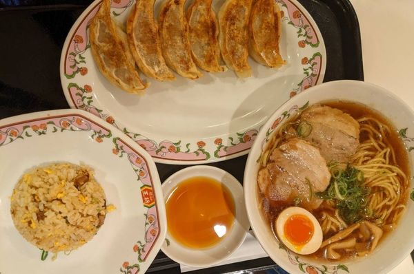 「しょうゆラーメンセット」@餃子の王将 イトーヨーカドー古淵店の写真