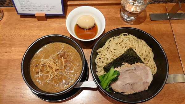 「濃厚エビ豚骨つけ麺＋煮卵」@魚貝中華そば 西尾久さんごの写真