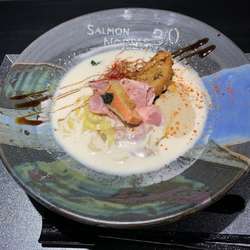 ポルチーニサーモン