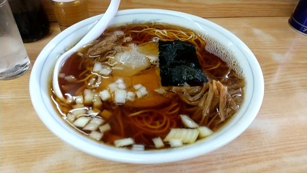 「らあめん大盛（６５０円）＋メンマ増し（１００円）」@でうらの写真