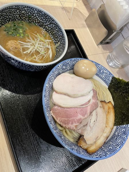 「特製濃厚魚介つけ麺+大盛」@麺屋 一燈の写真