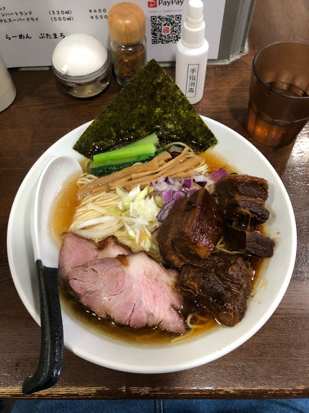 「ラーメン」@らーめんぶたまろの写真