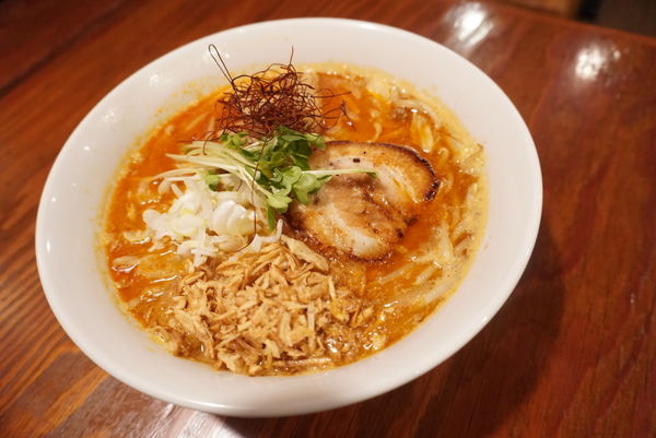 「赤辛味噌らーめん」@北海道らーめん 麺屋とみ吉の写真