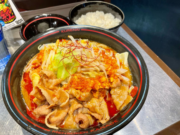 「紅がっつりセット1020円」@麺創研 紅 府中の写真