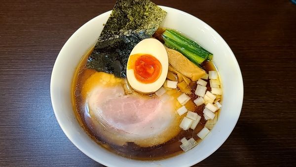 「醤油らーめん」@とものもとの写真