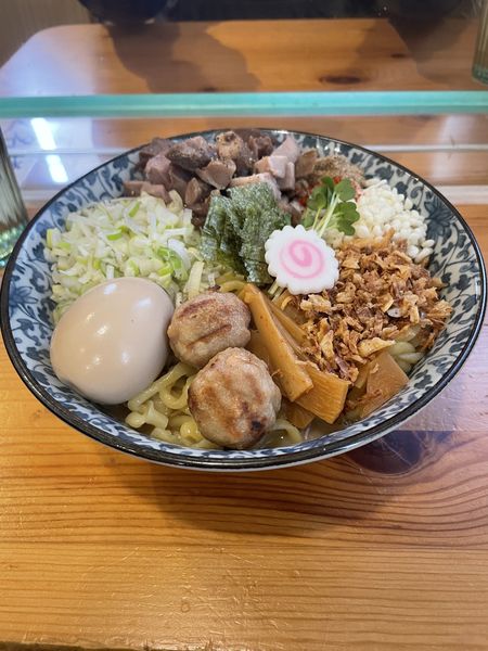 「まぜそば」@麺処はなぶさの写真