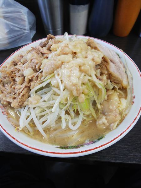 「ラーメン麺少なめ」@ラーメン二郎 川越店の写真