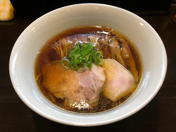 「らぁ麺」@らぁ麺 すぎ本の写真