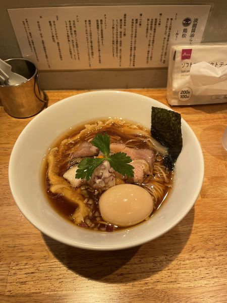 「醤油らぁ麺」@淡麗醤油らぁ麺 鶏松の写真