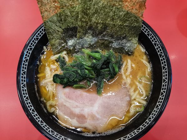 「ラーメン」@横浜家系ラーメン 内田家 博多本店の写真